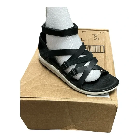 Merrell - NWT - Select Grip Black Strappy Sandals - Picture 3 of 7